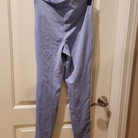 FABLETICS Periwinkle Workout Leggings Size Small - Picture 3 of 8